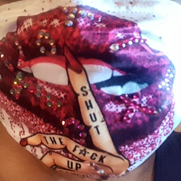 Custom mask - Picture 6 of 7